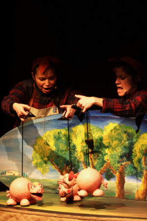 LOS TRES CERDITOS, 06/09, 18.00 h