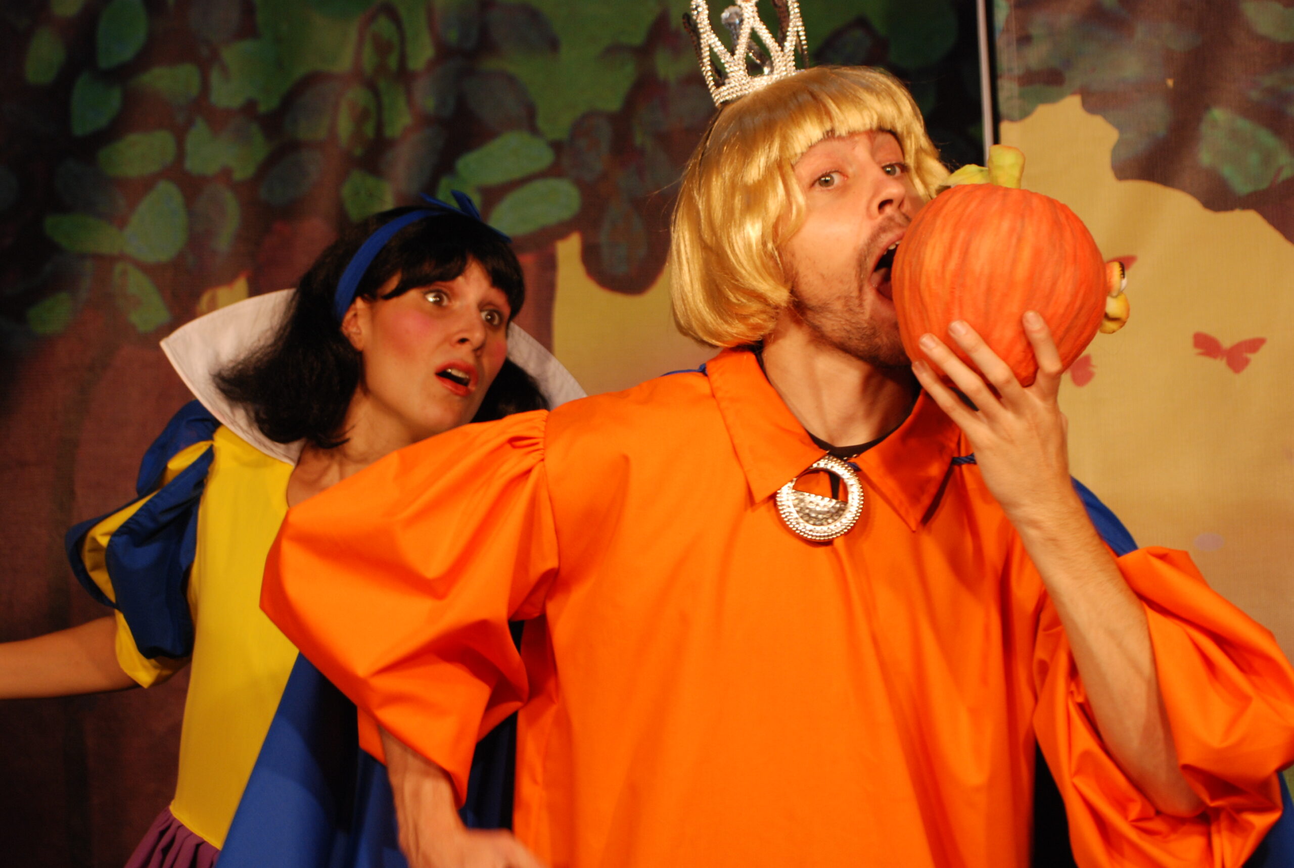 BLANCANIEVES, LA VERDADERA HISTORIA, 14 y 15 de noviembre